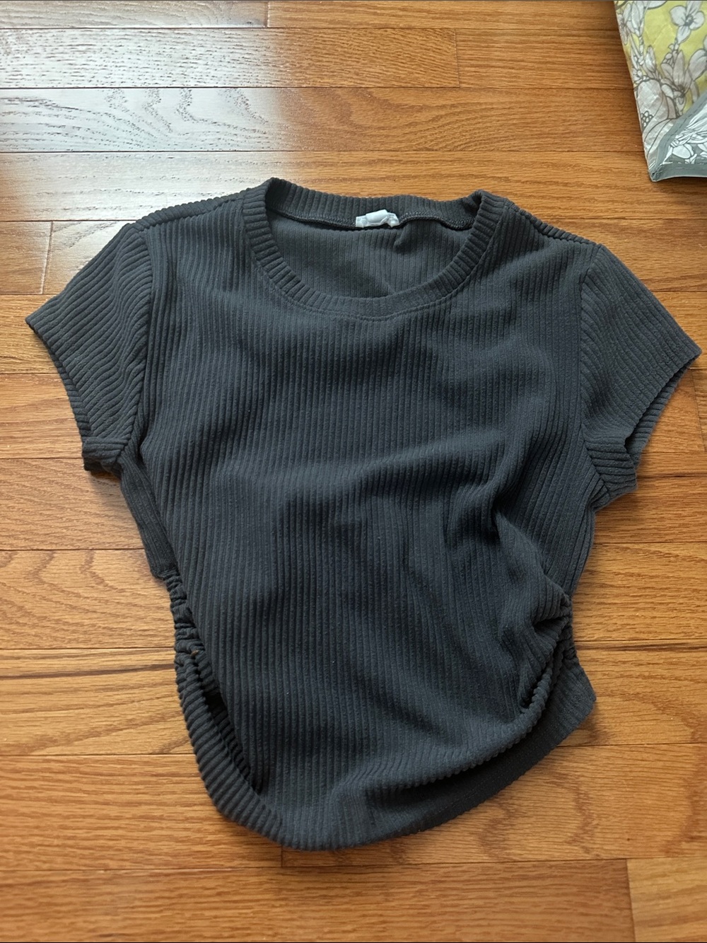Ribbed Short-Sleeve Black Women's Top